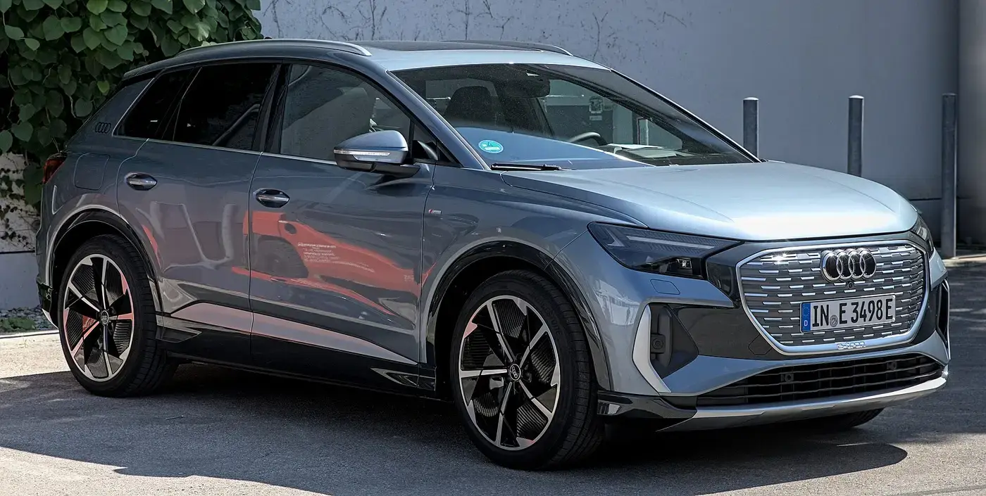 Audi Q4 e-tron, coche eléctrico, visto por fuera