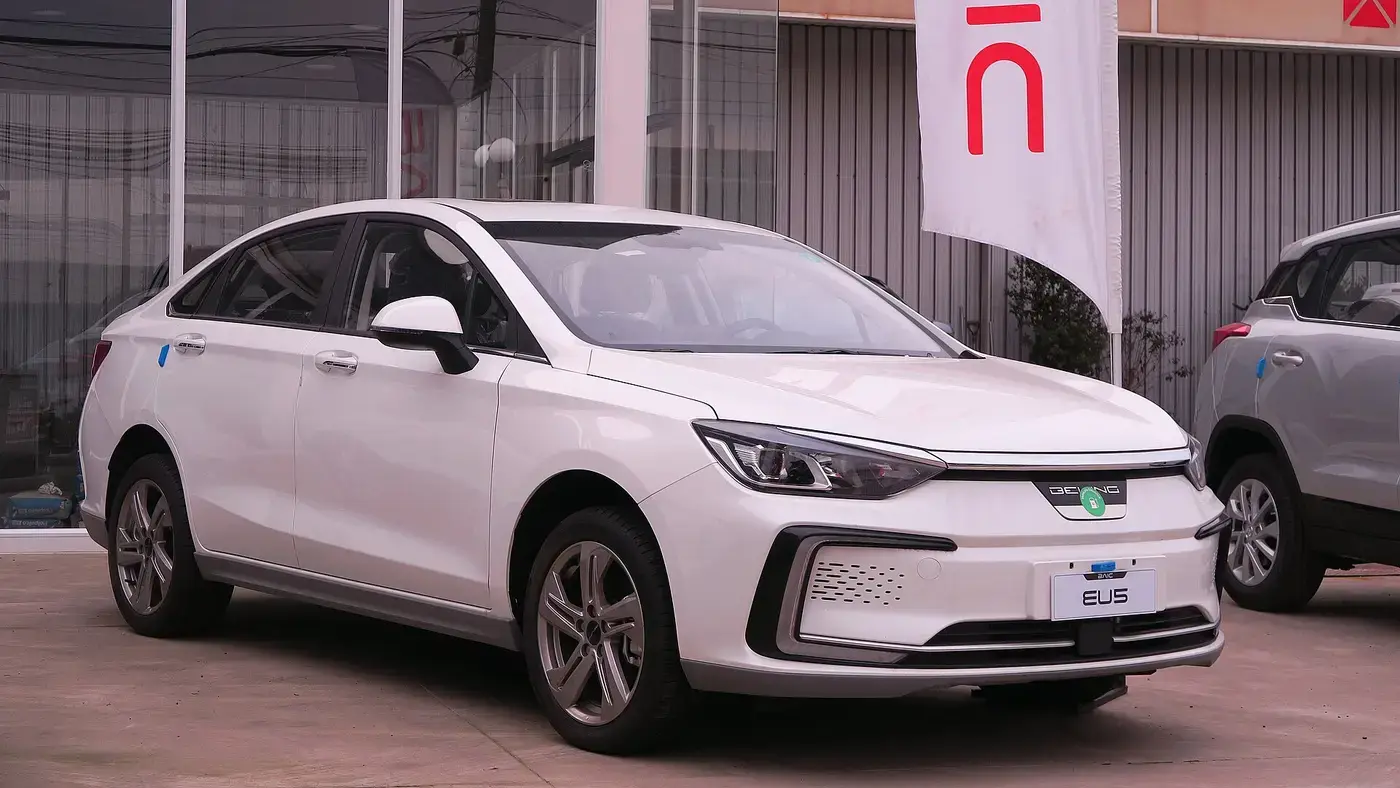 BAIC EU5, auto eléctrico, visto por fuera