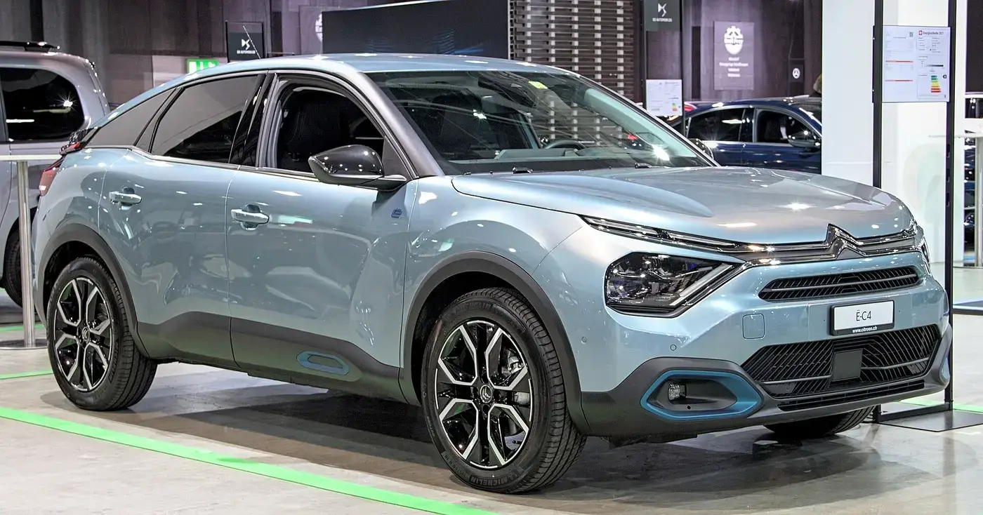 Citroën ë-C4, coche eléctrico, visto por fuera