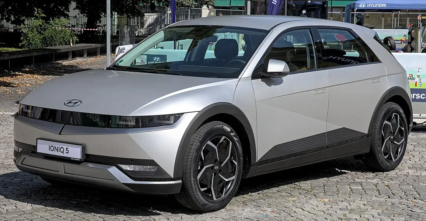 Hyundai Ioniq 5, auto eléctrico, visto por fuera