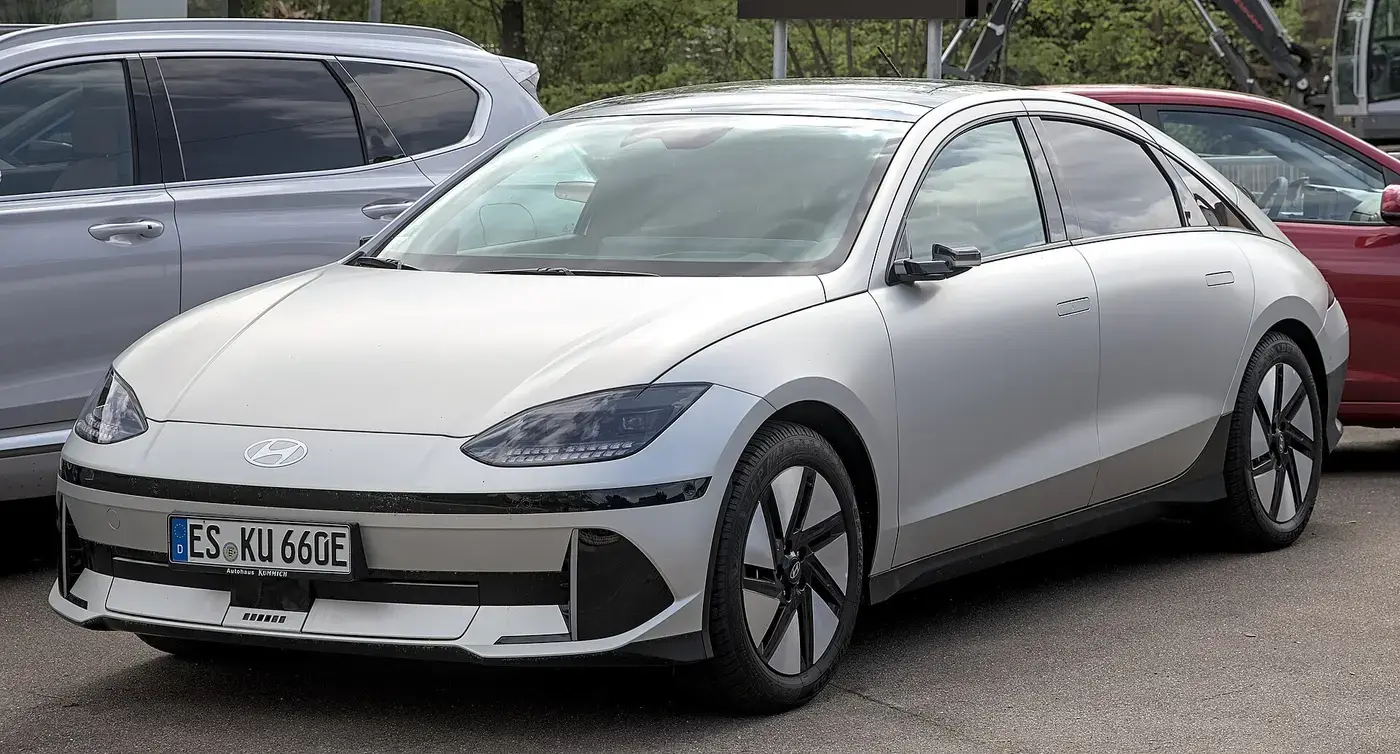 Hyundai Ioniq 6, coche eléctrico, visto por fuera