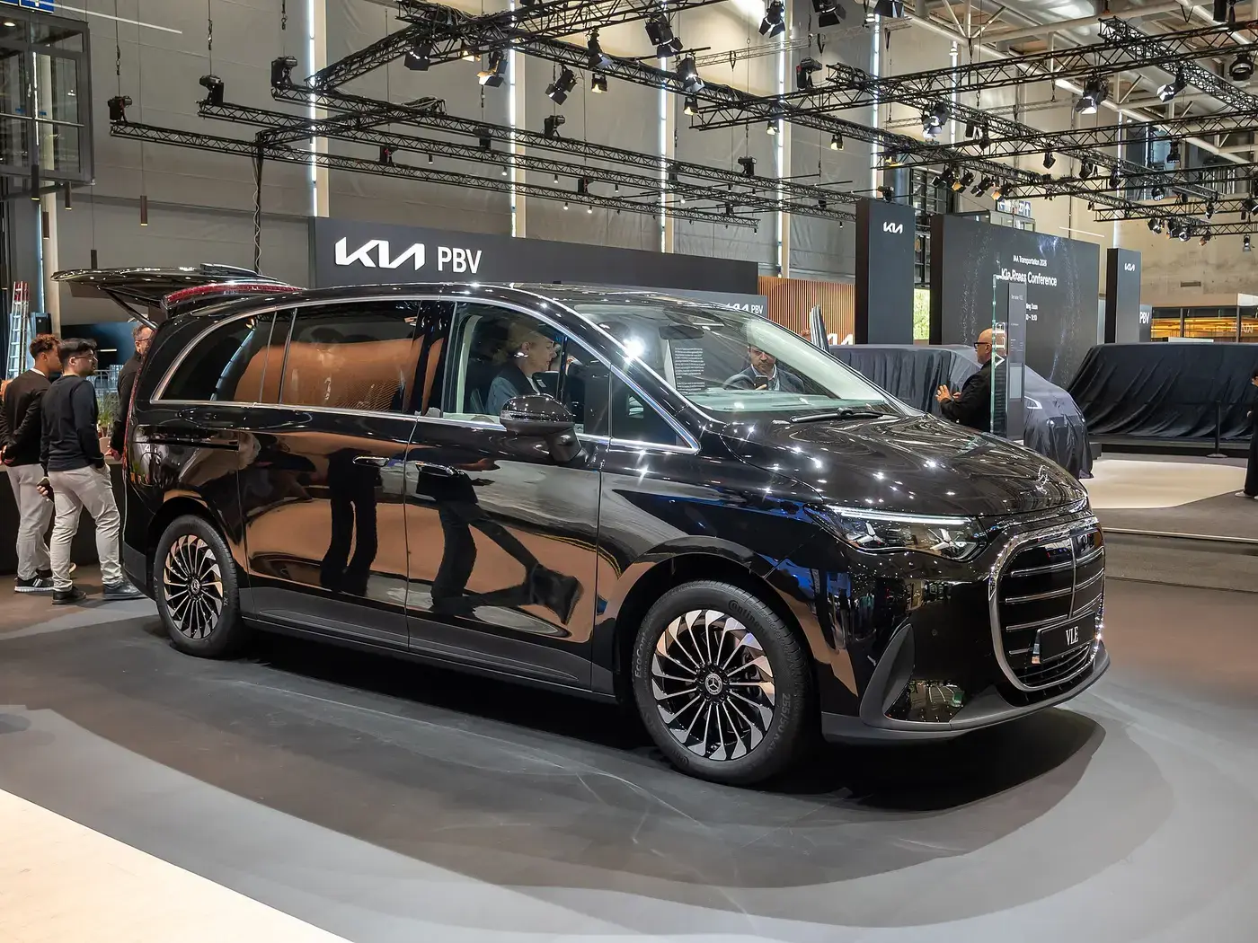 Mercedes-Benz VLE, coche eléctrico, visto por fuera