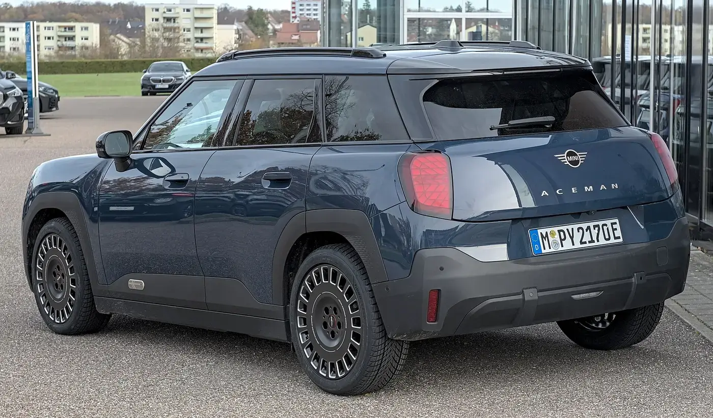 MINI Aceman, auto eléctrico, visto por fuera