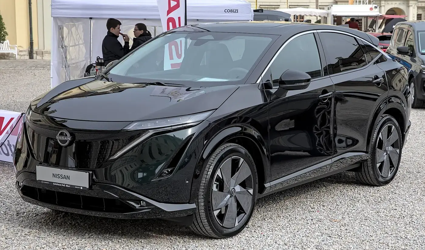 Nissan Ariya, coche eléctrico, visto por fuera