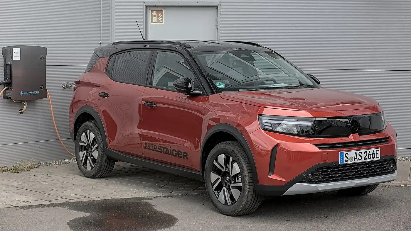 Opel Frontera Electric, coche eléctrico, visto por fuera