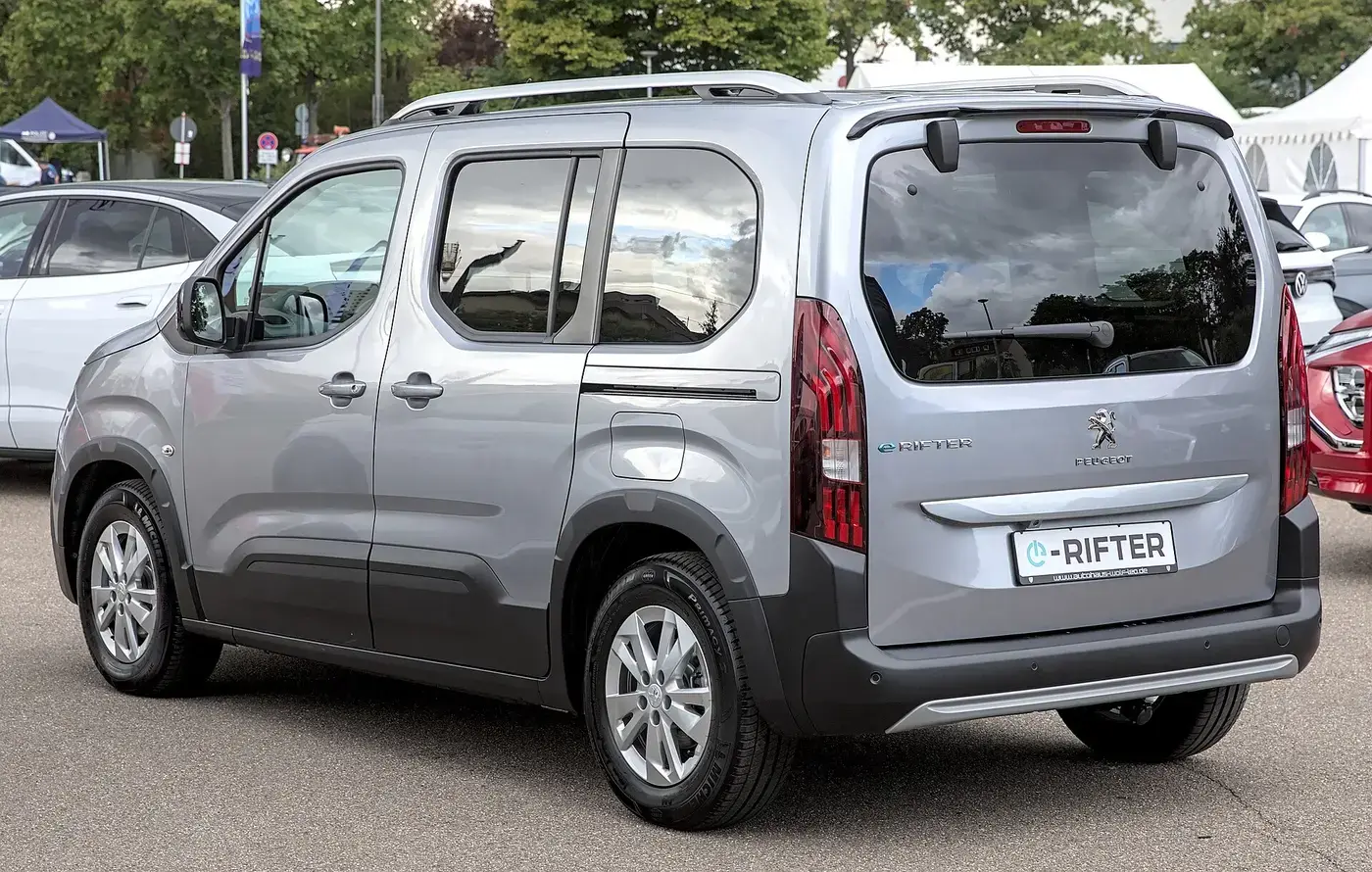 Peugeot E-Rifter, coche eléctrico, visto por fuera