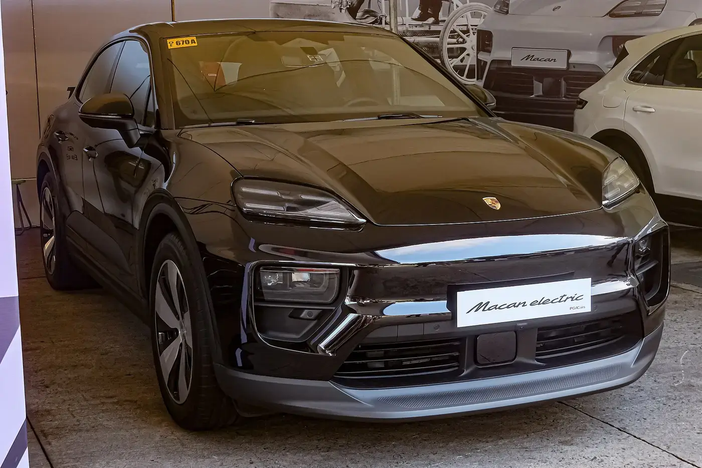 Porsche Macan Electric, coche eléctrico, visto por fuera