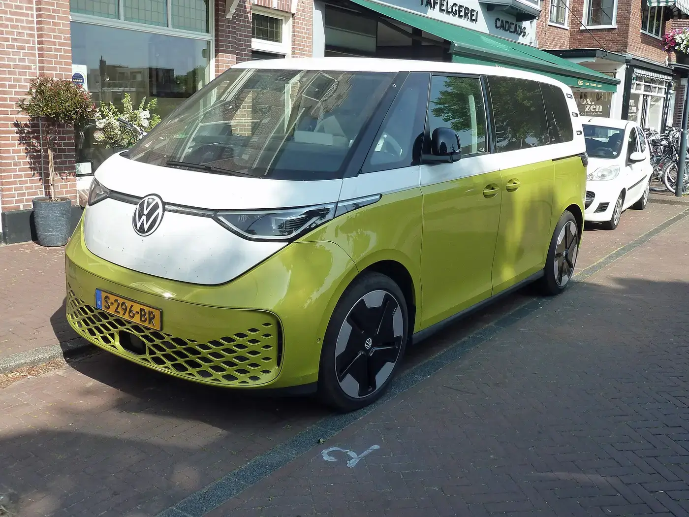 Volkswagen ID. Buzz, coche eléctrico, visto por fuera